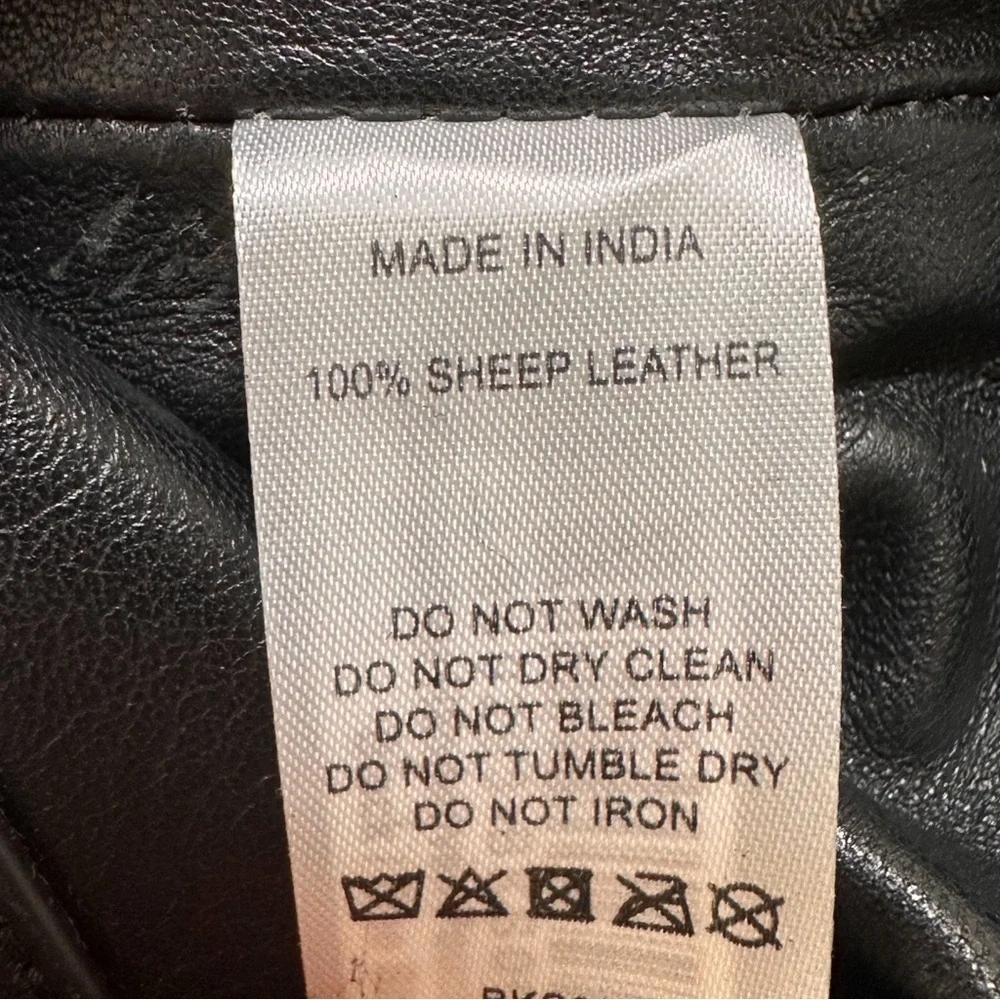 Quince Italian Leather Handwoven Pouch Crossbody Clutch | One Size | Black 👜✨ - Picture 13 of 14